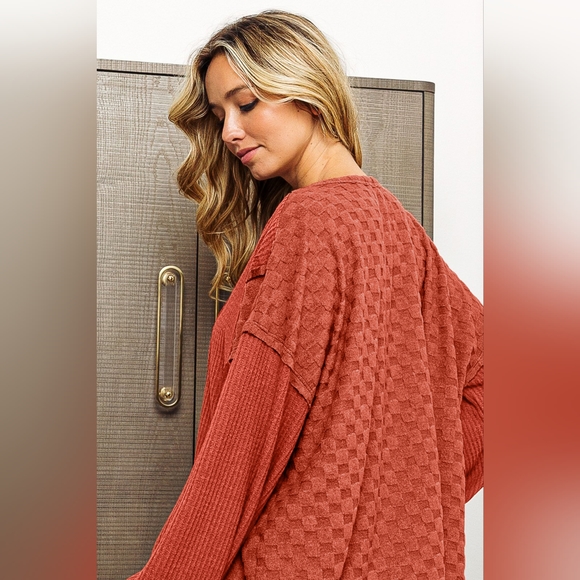 BiBi Designer Rust Checkered Spliced Long Sleeve Top - Picture 6 of 6